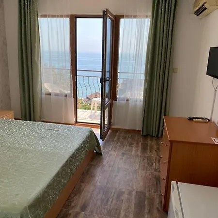 Apartment Rai-only Adults